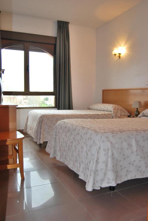 Hostal Cazalegas Esterno foto