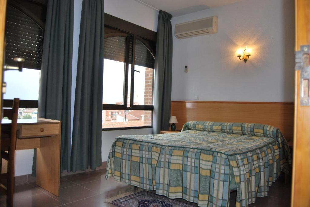 Hostal Cazalegas Camera foto