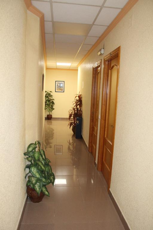 Hostal Cazalegas Esterno foto